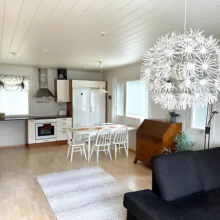 Polar Night Wooden House With Sauna * Sodankylä