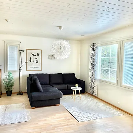 公寓 Polar Night Wooden House With Sauna