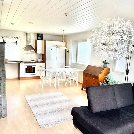 公寓 Polar Night Wooden House With Sauna Sodankylä