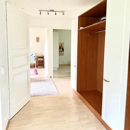 公寓 Polar Night Wooden House With Sauna