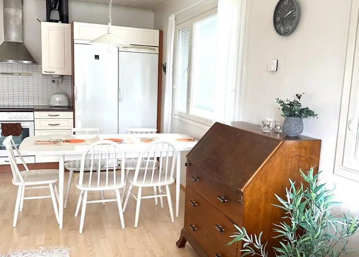 Polar Night Wooden House With Sauna Sodankylä