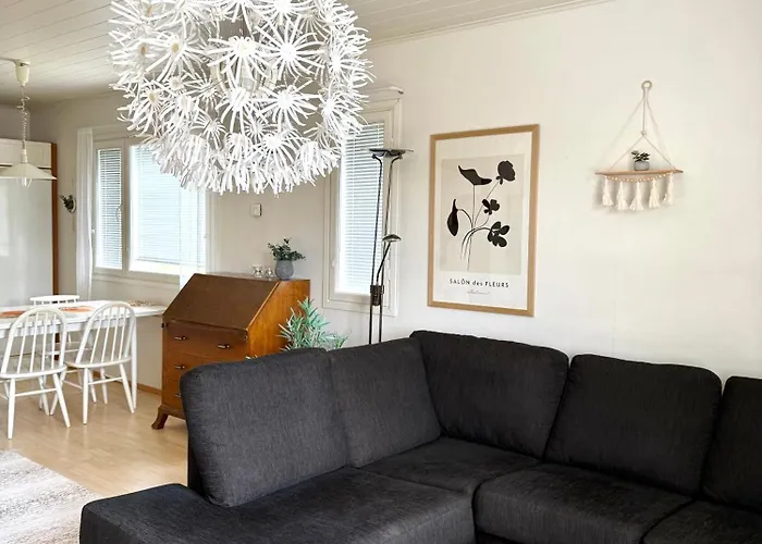 Polar Night Wooden House With Sauna *